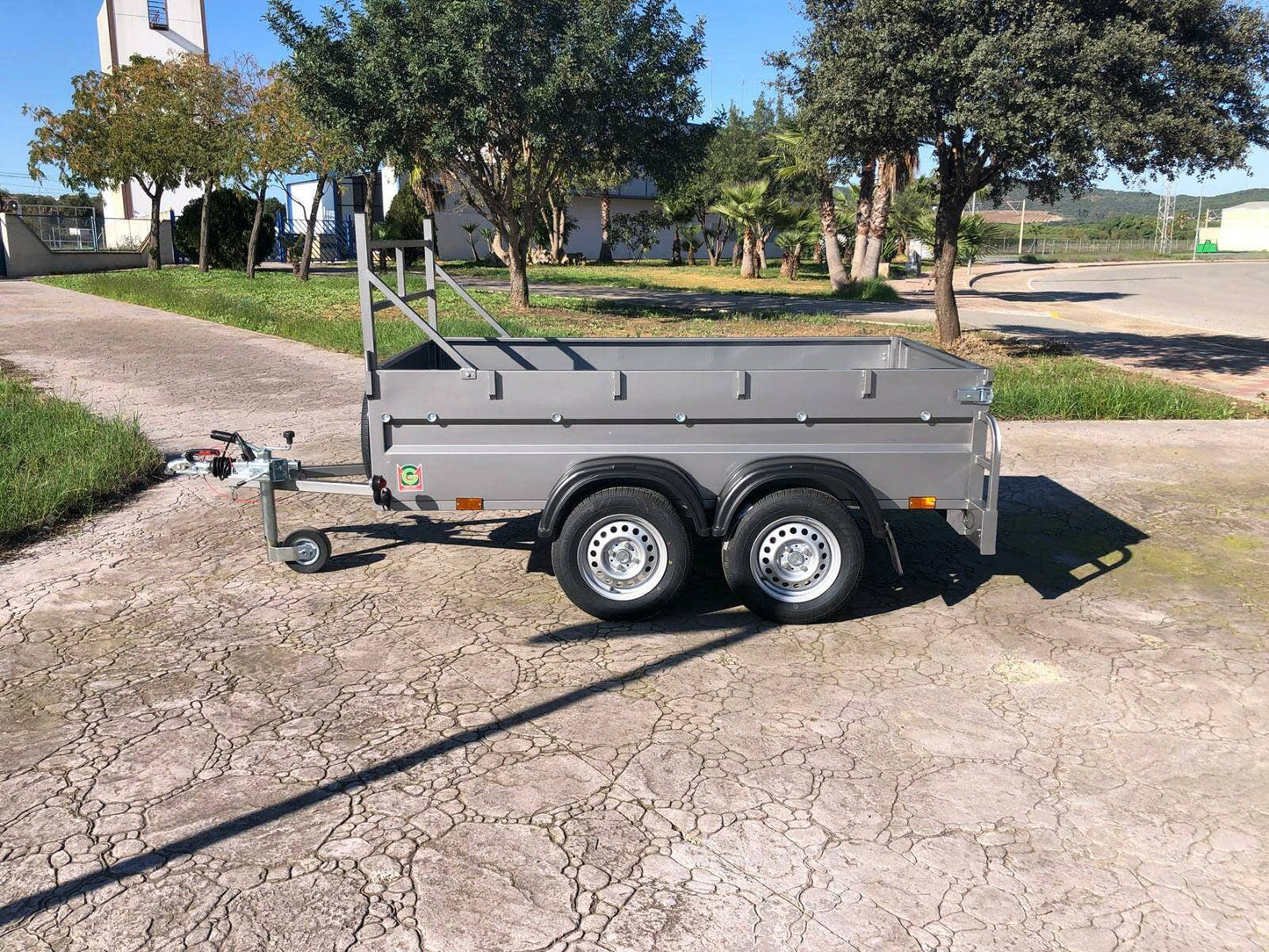 Remolque caja abierta 2 ejes doble eje sin freno