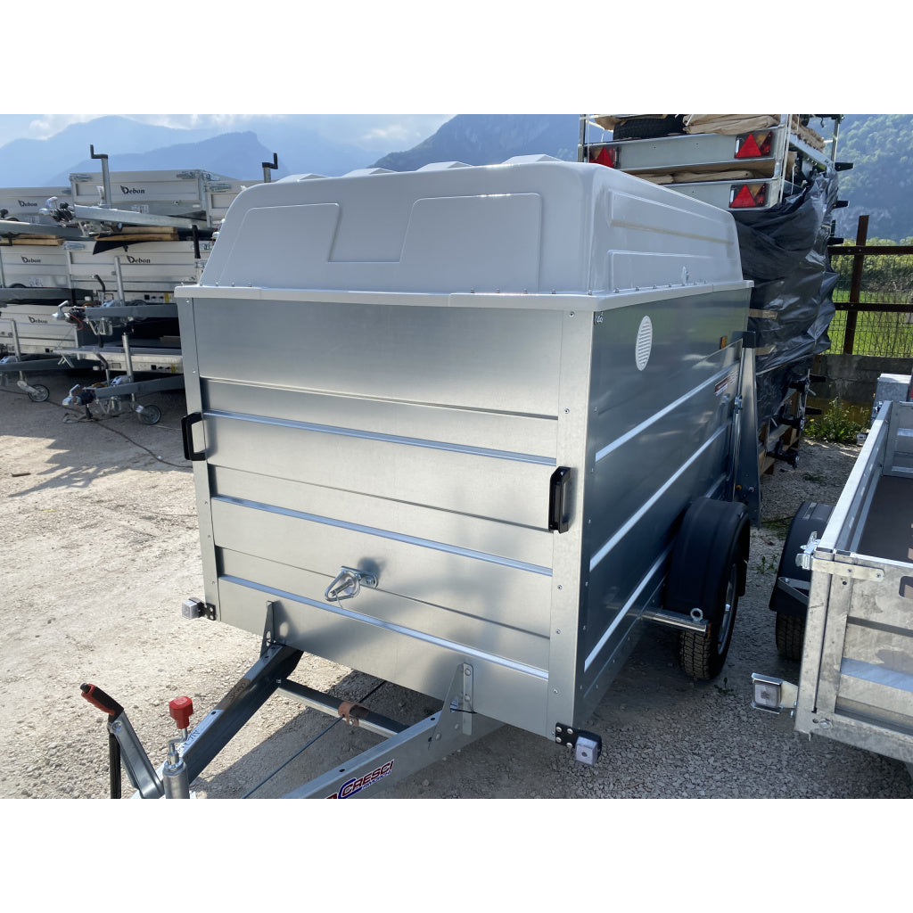 El Remolque Cresci Fourgon PT6F con frenado – Capacidad de 750 kg