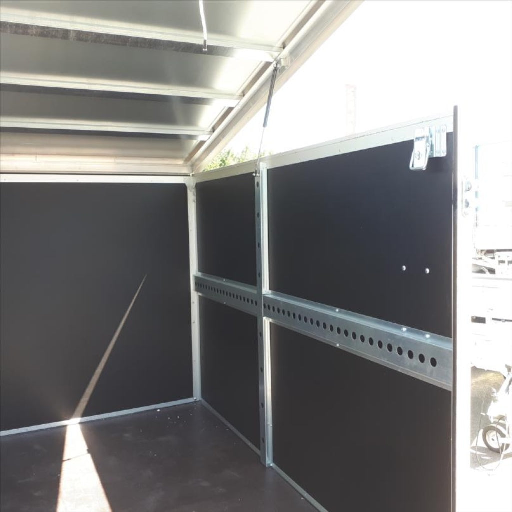 Remolque Furgoneta JALON JCC750 con una Capacidad de 750 kg MMA