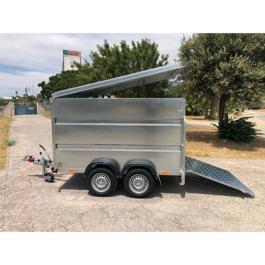 Remolque caja cerrada